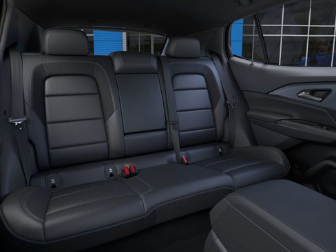 New 2025 Chevrolet Equinox EV LT w/ Convenience Package image 17