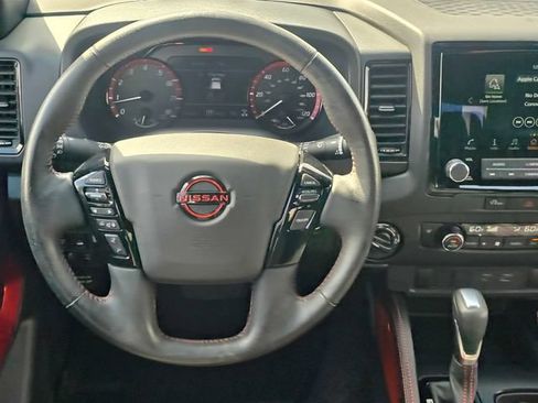 Used 2023 Nissan Frontier PRO-4X w/ Tow Package AWD/4WD image 15