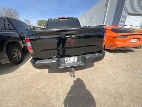 Certified 2024 Nissan Frontier PRO-4X w/ Pro Convenience Package image 11