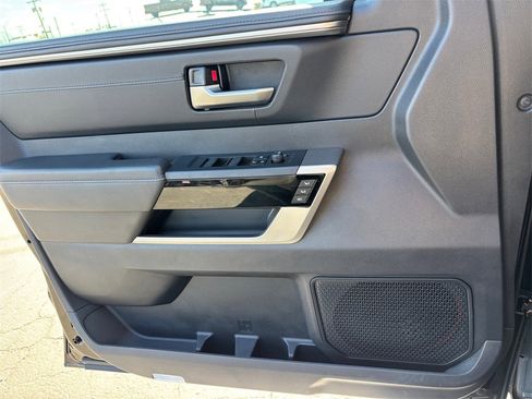 Used 2024 Toyota Tundra Limited image 23