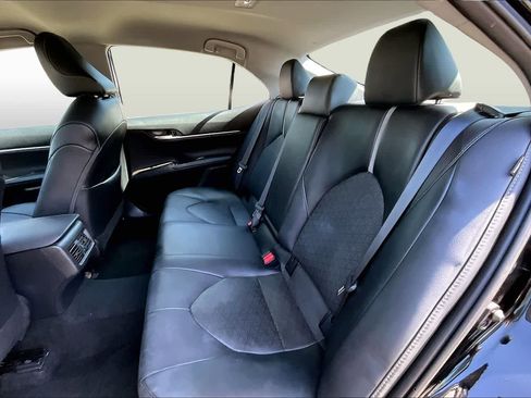 Used 2024 Toyota Camry XSE FWD image 21