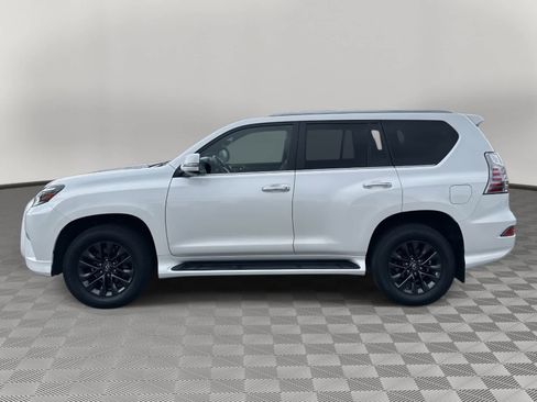 Used 2020 Lexus GX 460 Premium w/ Premium Package image 8