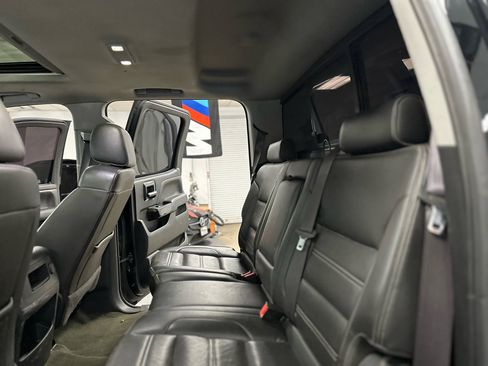 Used 2016 GMC Sierra 3500 Denali w/ Duramax Plus Package image 33