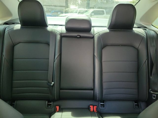 Used 2023 Volkswagen Jetta SE w/ Black Wheel Package FWD image 17