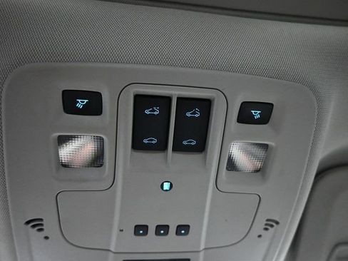 Used 2015 Chevrolet Malibu LT image 18