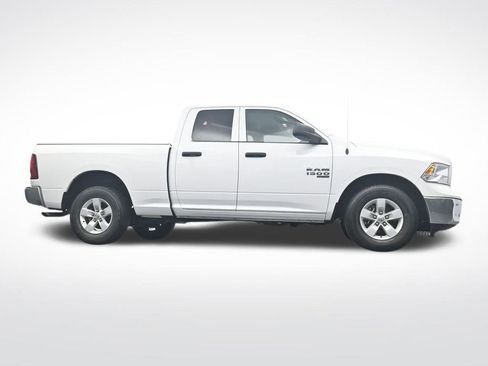 Used 2024 RAM 1500 Classic SLT image 32