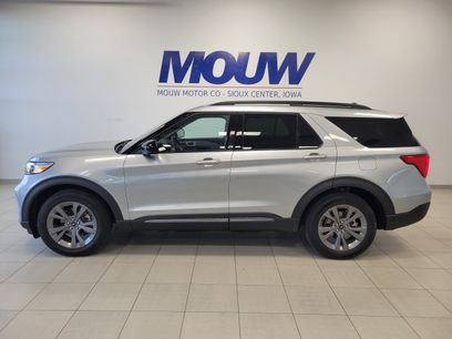 Used 2022 Ford Explorer XLT w/ Equipment Group 202A