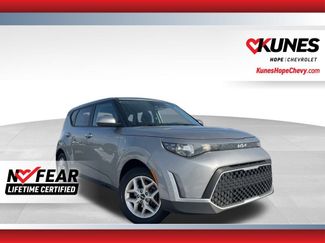 Used 2025 Kia Soul LX w/ LX Technology Package video 1
