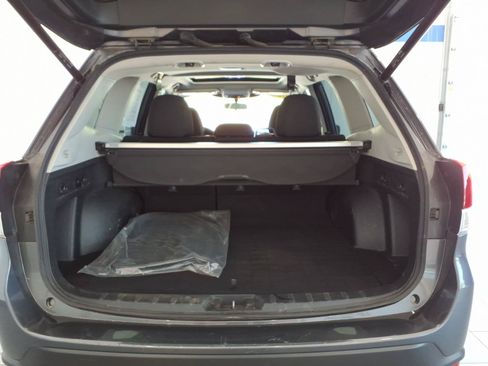 Used 2023 Subaru Forester Premium AWD/4WD image 20