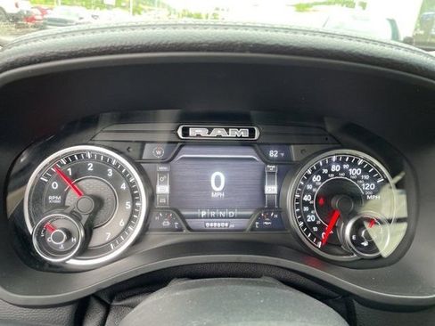 Used 2019 RAM 1500 Laramie AWD/4WD image 14