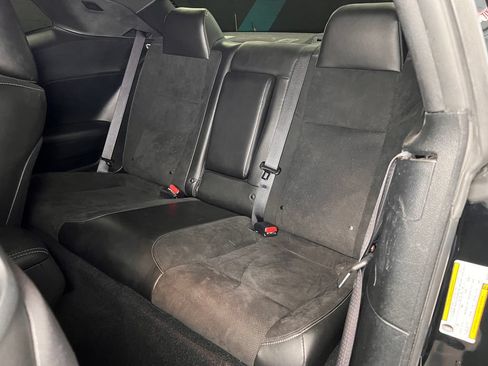 Used 2022 Dodge Challenger R/T Scat Pack RWD image 24