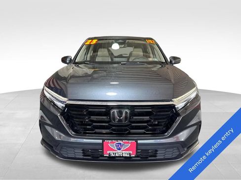 Used 2023 Honda CR-V EX image 2