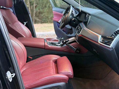 Used 2021 BMW X6 xDrive40i w/ Executive Package image 21