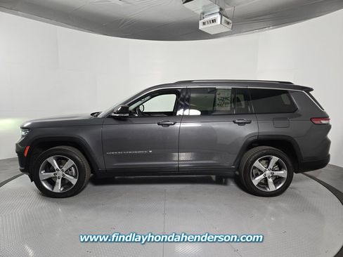 Used 2021 Jeep Grand Cherokee L Limited image 3