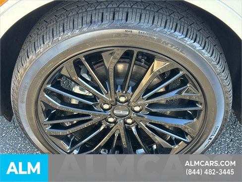 Used 2024 Lincoln Corsair Reserve w/ Jet Appearance Package image 14