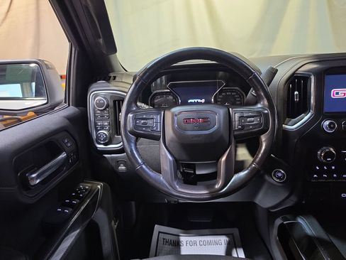 Used 2020 GMC Sierra 1500 AT4 w/ AT4 Premium Package AWD/4WD image 11