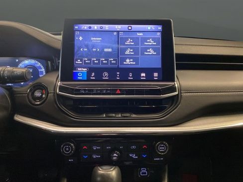 Used 2022 Jeep Compass High Altitude image 9