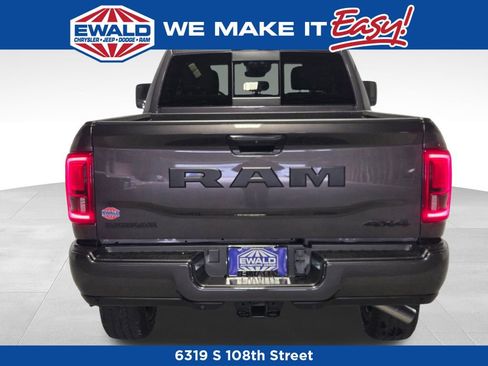 New 2026 RAM 2500 Big Horn AWD/4WD image 22