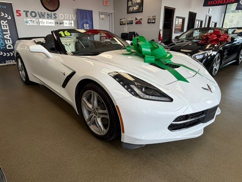 Used 2016 Chevrolet Corvette Stingray Convertible w/ 3LT Preferred Equipment Group RWD image 3