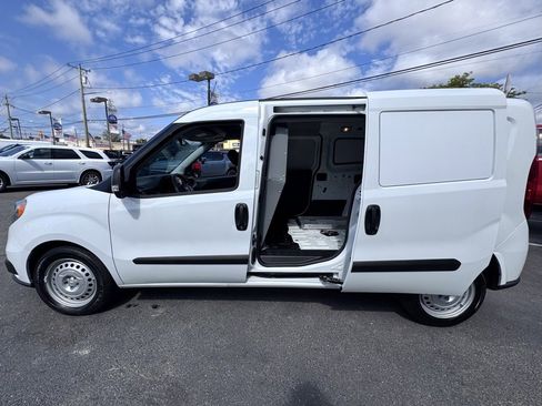 Used 2022 RAM ProMaster City Tradesman image 5