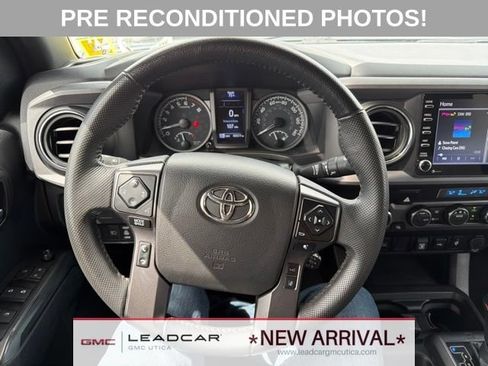 Used 2023 Toyota Tacoma TRD Off-Road w/ Black Out Package (TMS) AWD/4WD image 22