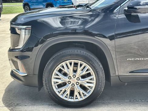 Certified 2026 GMC Acadia Elevation w/ Elevation Premium Package FWD image 32