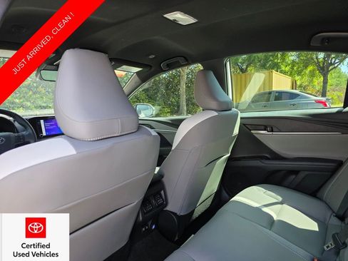 Certified 2025 Toyota Camry SE FWD image 22