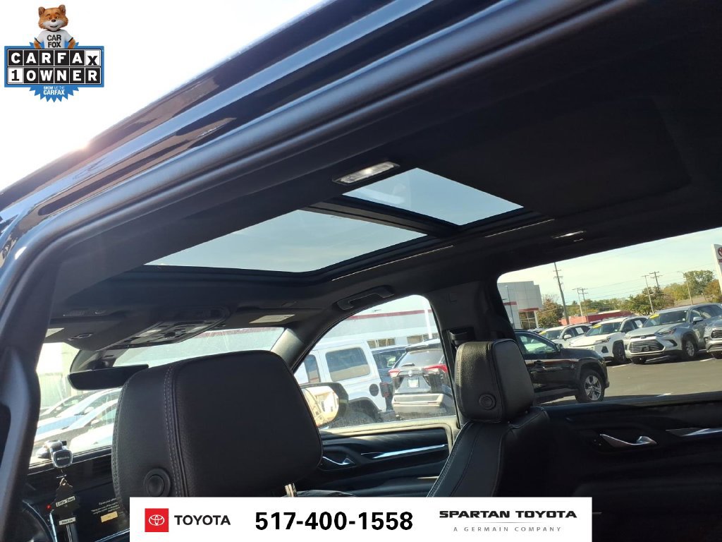 Used 2022 GMC Yukon XL Denali w/ Advanced Technology Package AWD/4WD image 13