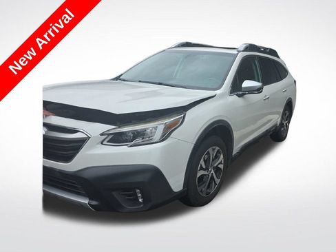 Used 2020 Subaru Outback Touring w/ Popular Package #2 AWD/4WD image 1