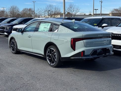 New 2026 Kia K4 GT-Line image 5