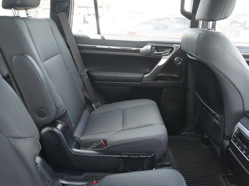 Used 2023 Lexus GX 460 Premium AWD/4WD image 11