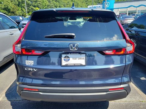 Used 2025 Honda CR-V EX image 5