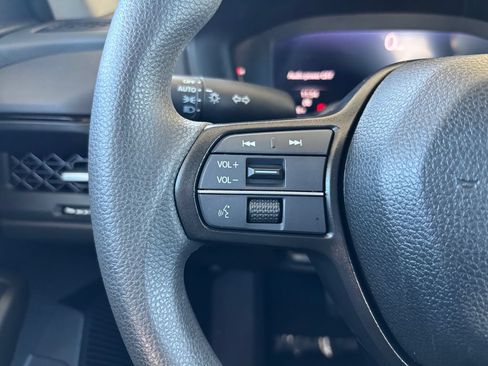 Used 2026 Honda Accord SE image 11