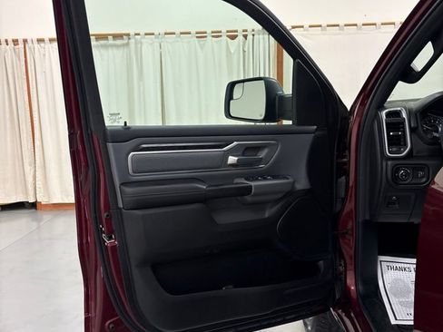 Used 2022 RAM 1500 Big Horn AWD/4WD image 16