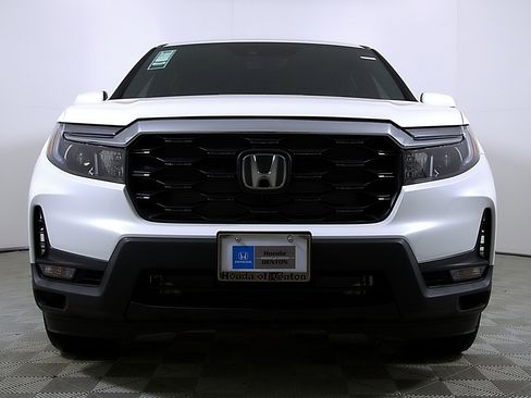Used 2024 Honda Passport EX-L image 5