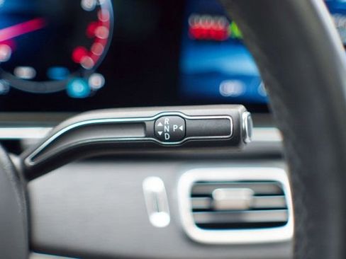 Used 2024 Mercedes-Benz GLE 350 4MATIC image 25