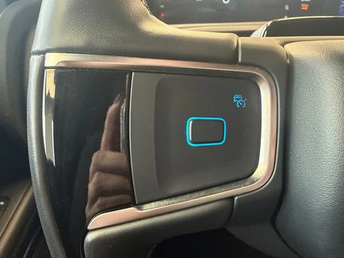 Used 2025 Ford Expedition Tremor AWD/4WD image 17