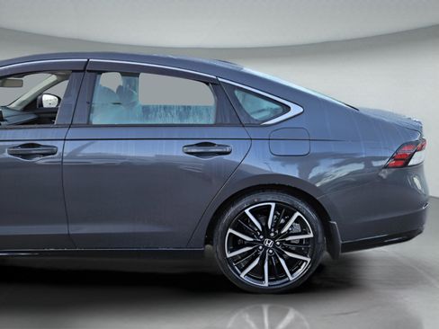 New 2025 Honda Accord Touring image 38