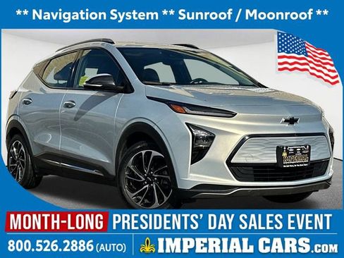 Used 2022 Chevrolet Bolt EUV Premier w/ Sun & Sound Package image 1