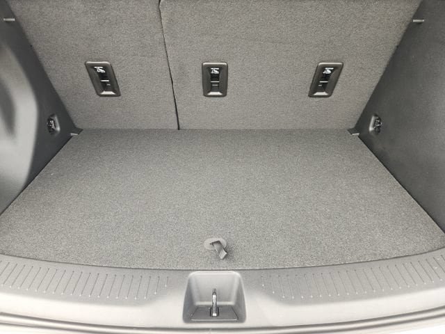 New 2027 Chevrolet Bolt LT FWD image 21