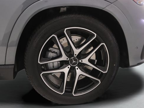 New 2026 Mercedes-Benz GLE 53 AMG 4MATIC image 12