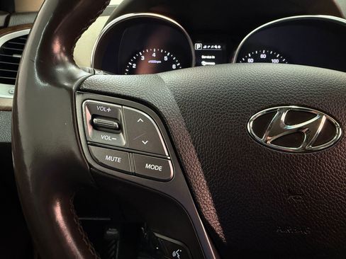 Used 2018 Hyundai Santa Fe Sport FWD image 13