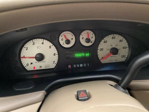 Used 2005 Mercury Sable GS image 11