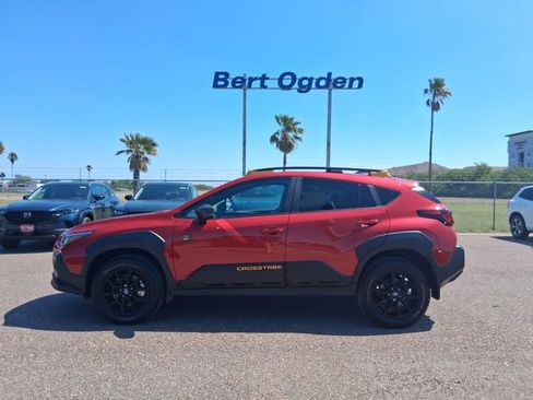 Used 2026 Subaru Crosstrek 2.5i Wilderness AWD/4WD image 3
