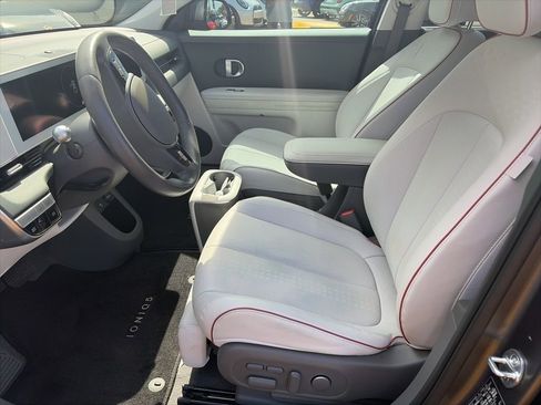 Used 2023 Hyundai Ioniq 5 Limited AWD/4WD image 3