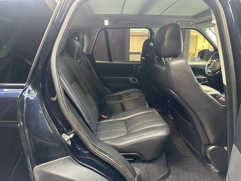 Used 2014 Land Rover Range Rover HSE AWD/4WD image 28