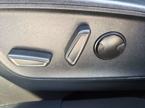Used 2024 Ford Escape Active FWD image 17