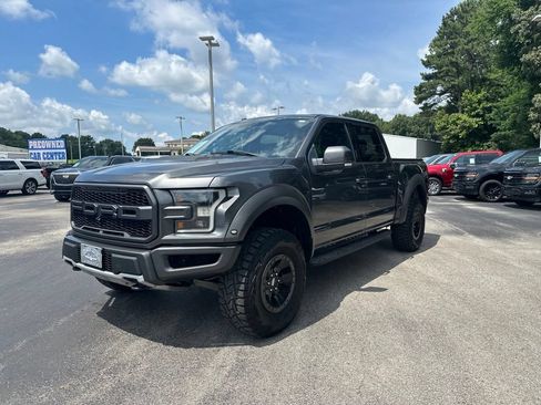 Used 2018 Ford F150 Raptor w/ Equipment Group 802A Luxury AWD/4WD image 7