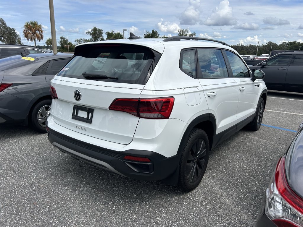 Used 2023 Volkswagen Taos S FWD image 4