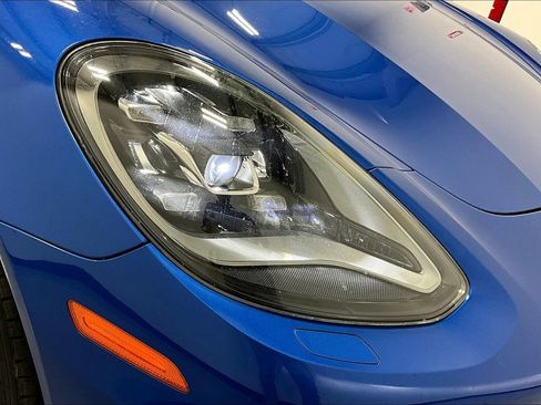 Used 2018 Porsche Panamera 4S image 38